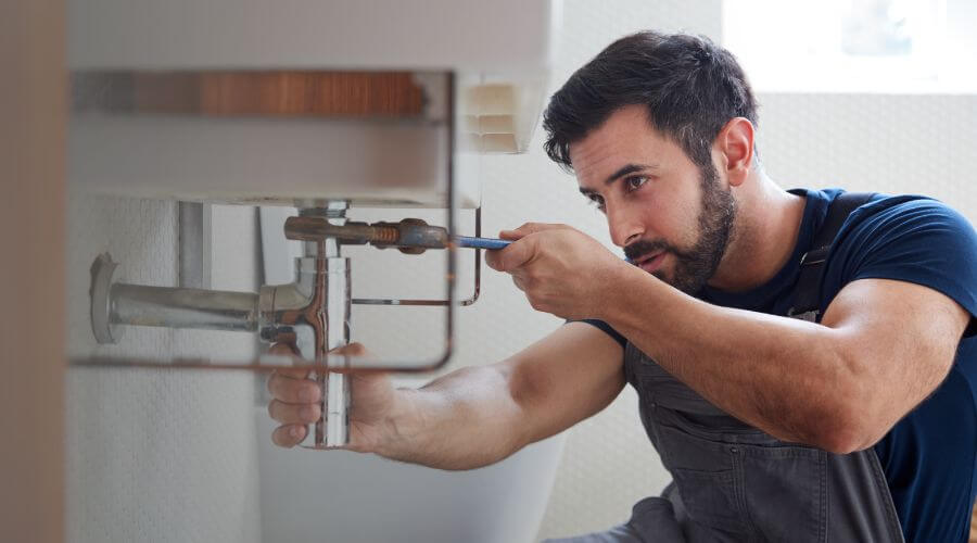 Sink pipe leak repair in State Line, IN